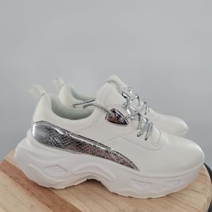 Lucky Step Womens White Fashion Sneaker Size 10 (1906501C)